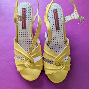 Women’s Yellow Knotted Slingback Sandals
